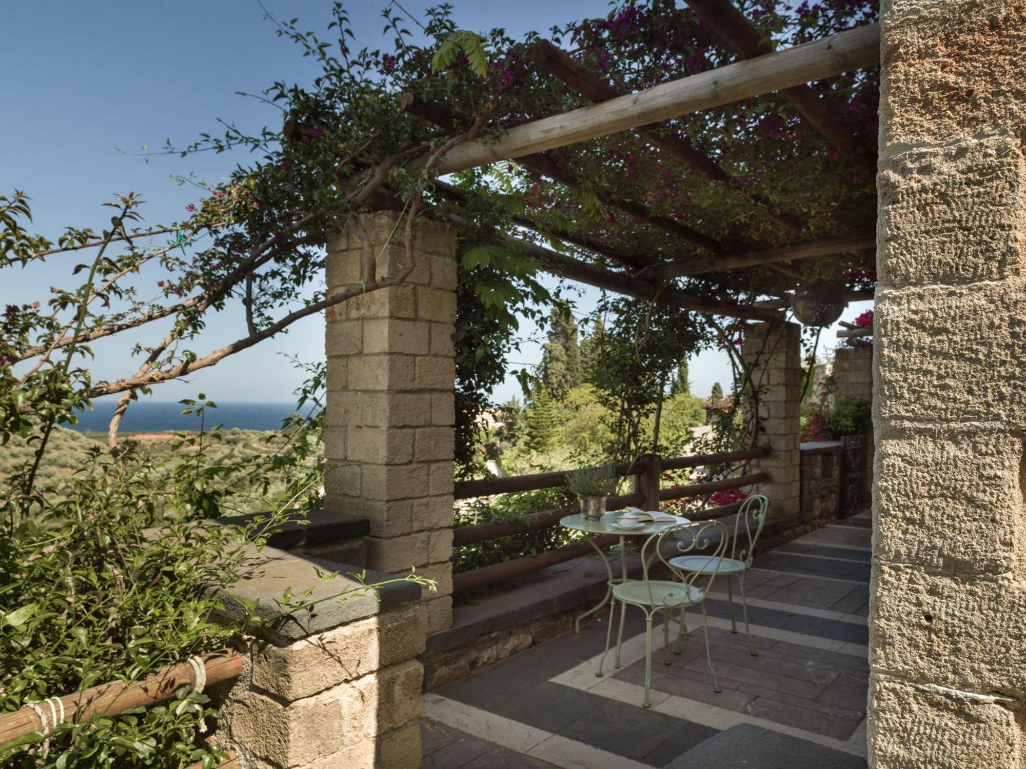 Kinsterna Hotel Monemvasia Ngoại thất bức ảnh