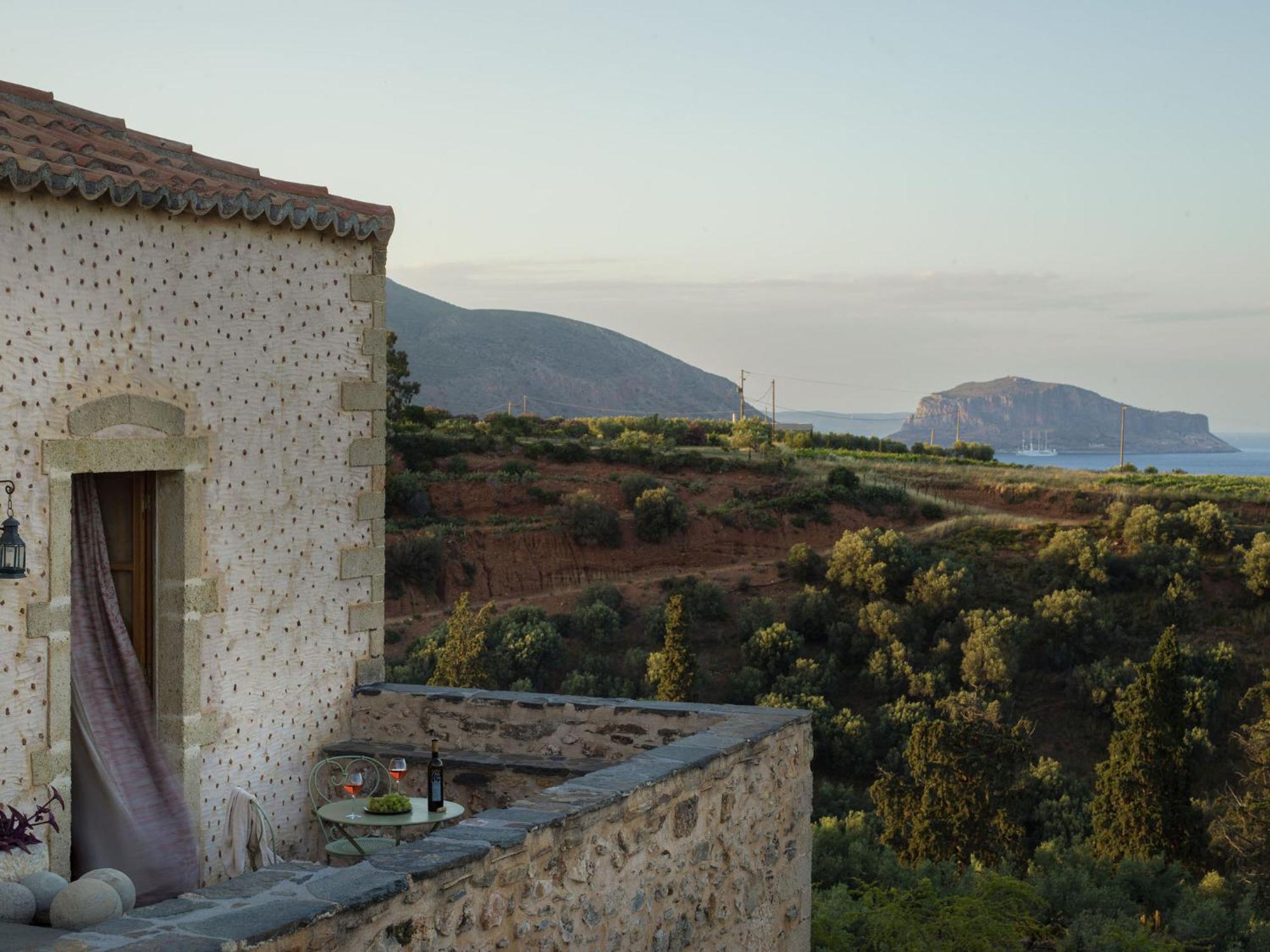 Kinsterna Hotel Monemvasia Ngoại thất bức ảnh